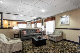 Quality Inn And Suites Memphis