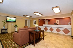 Travelers Inn & Suites - Memphis