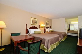 Travelers Inn & Suites - Memphis