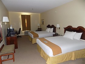 Plantation Oaks Suites & Inn