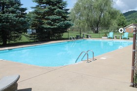 Americourt Mountain City