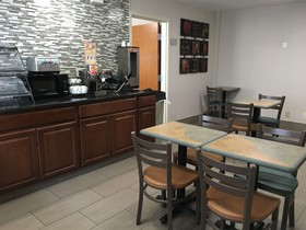 Microtel Inn & Suites by Wyndham Murfreesboro