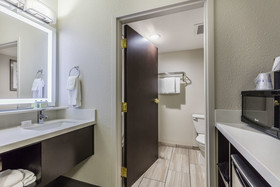 Best Western Plus Nashville Airport Hotel