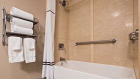 Best Western Plus Sunrise Inn