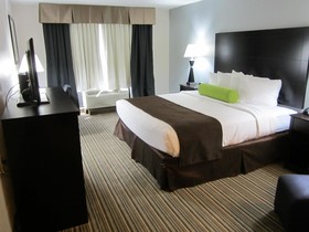 Best Western Plus Sunrise Inn