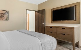 Cambria Hotel Nashville Airport
