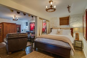 Caroline House Nashville Historic Inn