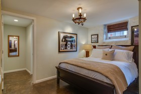 Caroline House Nashville Historic Inn