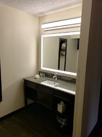 Club-Hotel Nashville Inn & Suites