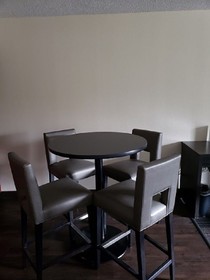 Club-Hotel Nashville Inn & Suites
