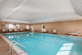 Comfort Suites