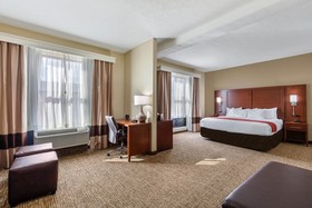 Comfort Suites