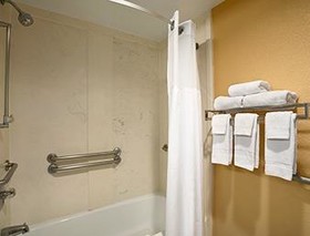 Days Inn by Wyndham Nashville Airport