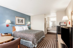 Days Inn By Wyndham Nashville North/Opryland Area