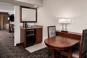 Embassy Suites Nashville Airport