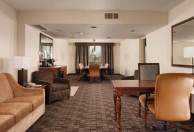 Embassy Suites Nashville Airport