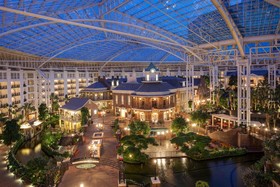 Gaylord Opryland Resort & Convention Center
