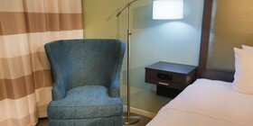 Hampton Inn & Suites Nashville Airport