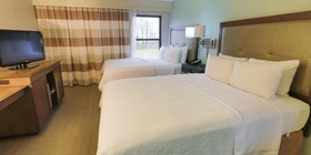Hampton Inn & Suites Nashville Airport