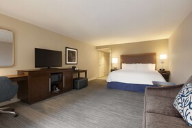 Hampton Inn & Suites Nashville-Downtown