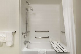 Hampton Inn & Suites Nashville-Downtown