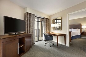 Hampton Inn & Suites Nashville-Downtown