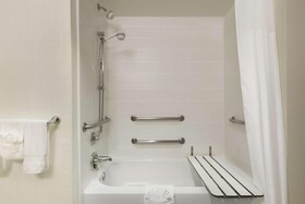 Hampton Inn & Suites Nashville-Downtown