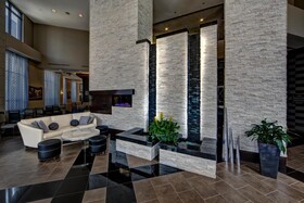 Hampton Inn & Suites Nashville-Downtown