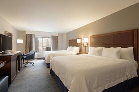 Hampton Inn & Suites Nashville-Downtown