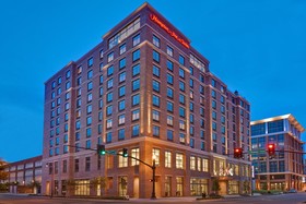 Hampton Inn & Suites Nashville Downtown Capitol View