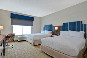 Hampton Inn & Suites Nashville Downtown Capitol View