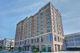 Hampton Inn & Suites Nashville Downtown Capitol View