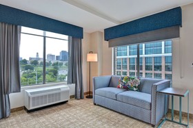 Hampton Inn & Suites Nashville Downtown Capitol View
