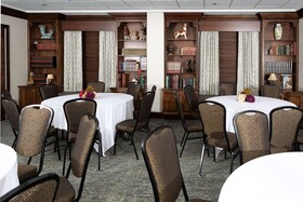 Hampton Inn & Suites Nashville Green Hills