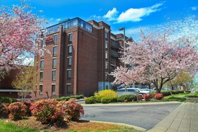 Hampton Inn & Suites Nashville Green Hills