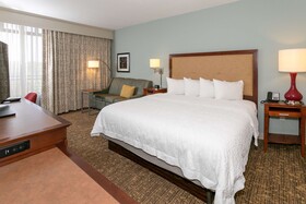 Hampton Inn & Suites Nashville Green Hills
