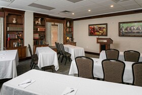 Hampton Inn & Suites Nashville Green Hills