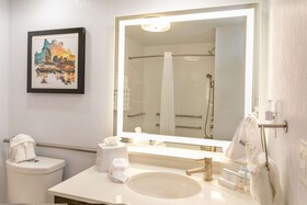 Hampton Inn & Suites Nashville Green Hills