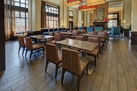 Hampton Inn & Suites Nashville-Vanderbilt-Elliston Place