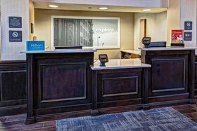 Hampton Inn & Suites Nashville-Vanderbilt-Elliston Place
