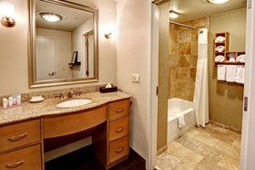 Hampton Inn & Suites Nashville-Vanderbilt-Elliston Place