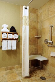 Hampton Inn & Suites Nashville-Vanderbilt-Elliston Place