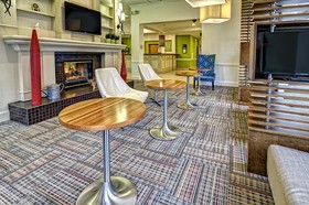 Nash Haus Hotel