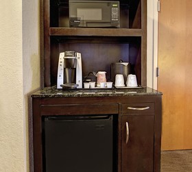 Nash Haus Hotel