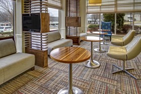 Nash Haus Hotel