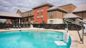 Holiday Inn Express Nashville Airport