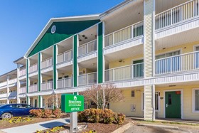 HomeTowne Studios Nashville - Airport/ Briley Pkwy