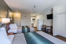 HomeTowne Studios Nashville - Airport/ Briley Pkwy