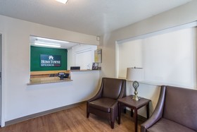 HomeTowne Studios Nashville - Airport/ Briley Pkwy