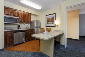 Homewood Suites Nashville Airport
